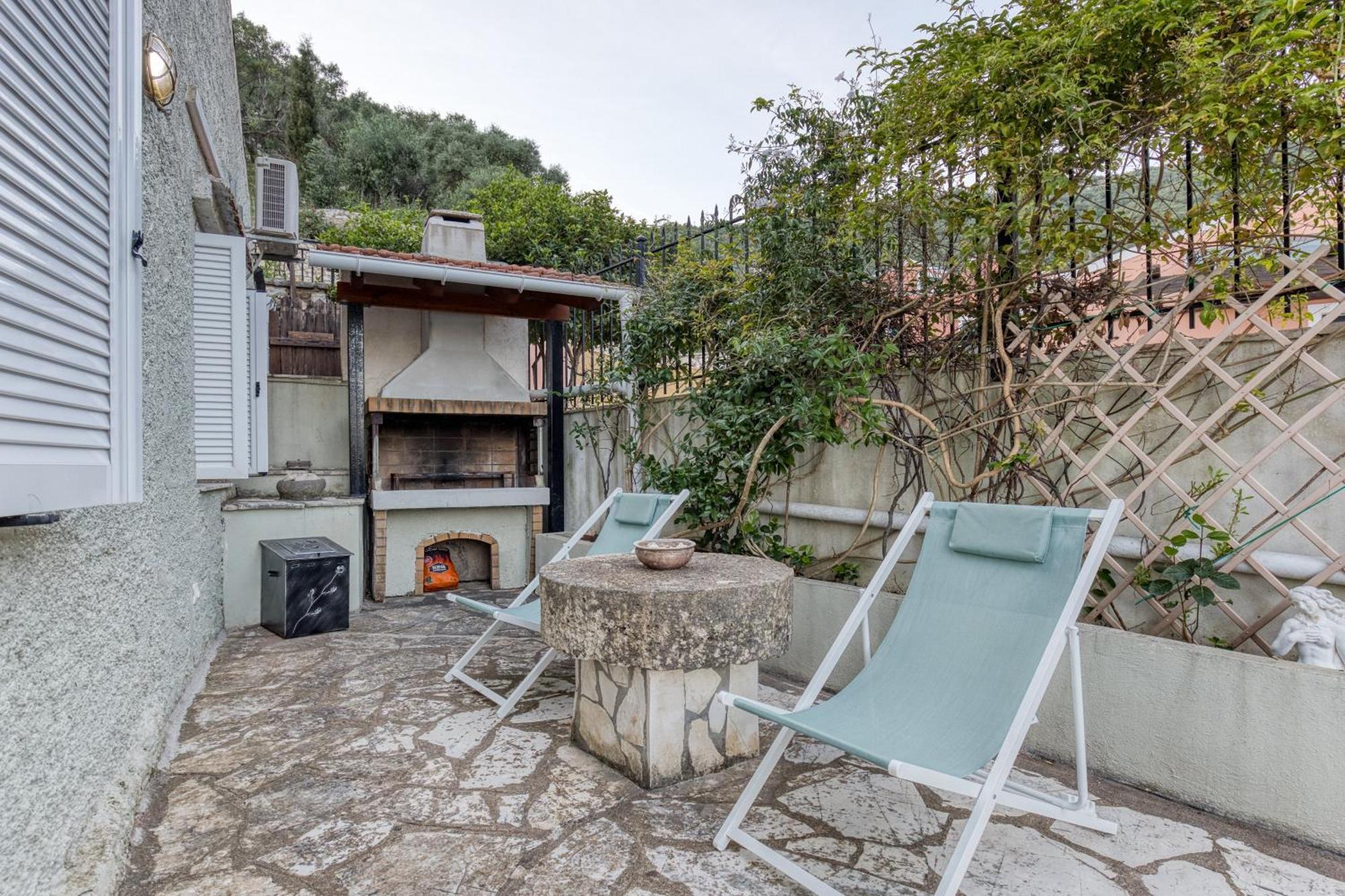 Villa Angeliki By Tsiolis Family Katávolos 外观 照片